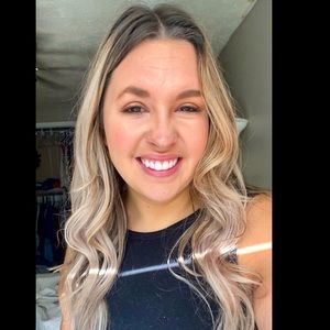 Meet your Posher, Erica